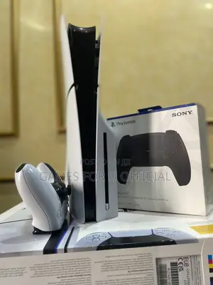 Ps5 Slim Disc Console Black N White Pads