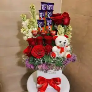 Birthday Rose Bouquets With Teddy Bear and Wine and Queen Cakes