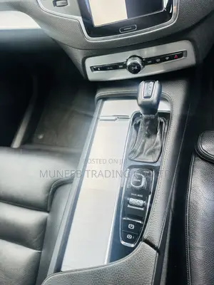 Volvo XC90 2017 Silver