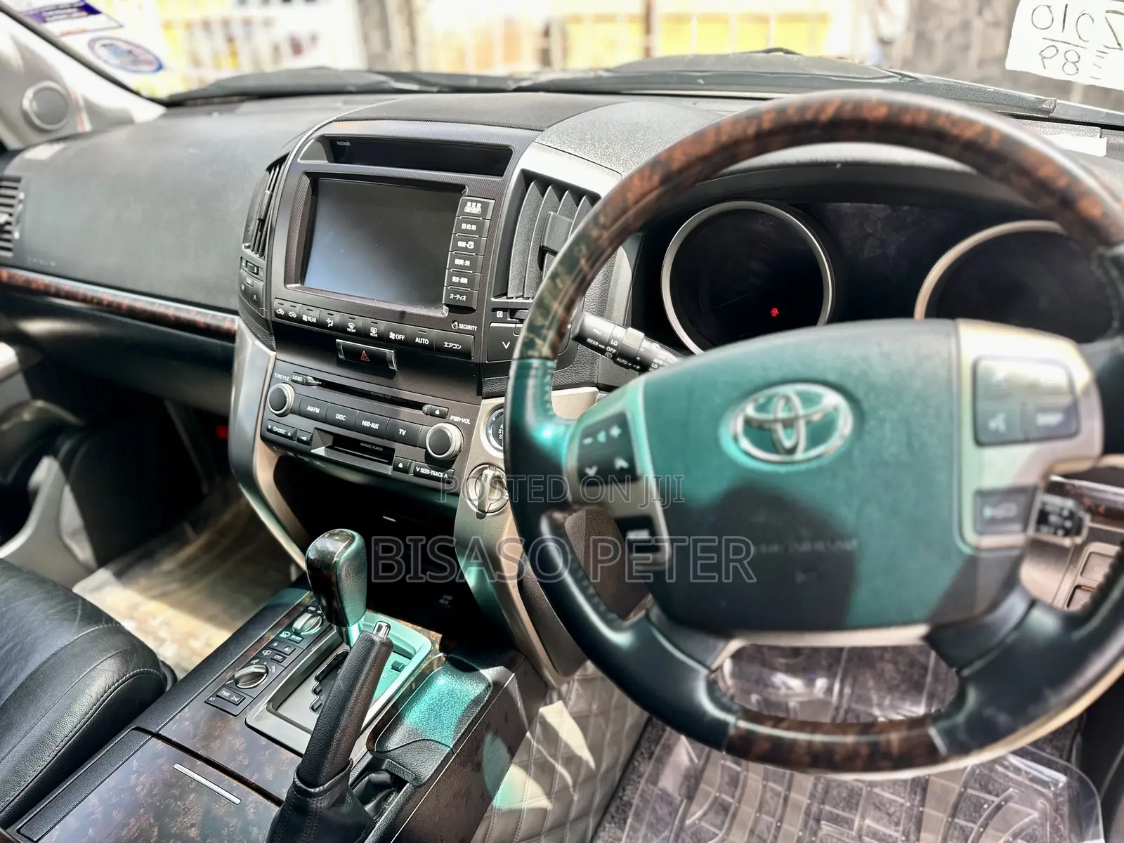 Toyota Land Cruiser 4.6 V8 ZX 2010 Black