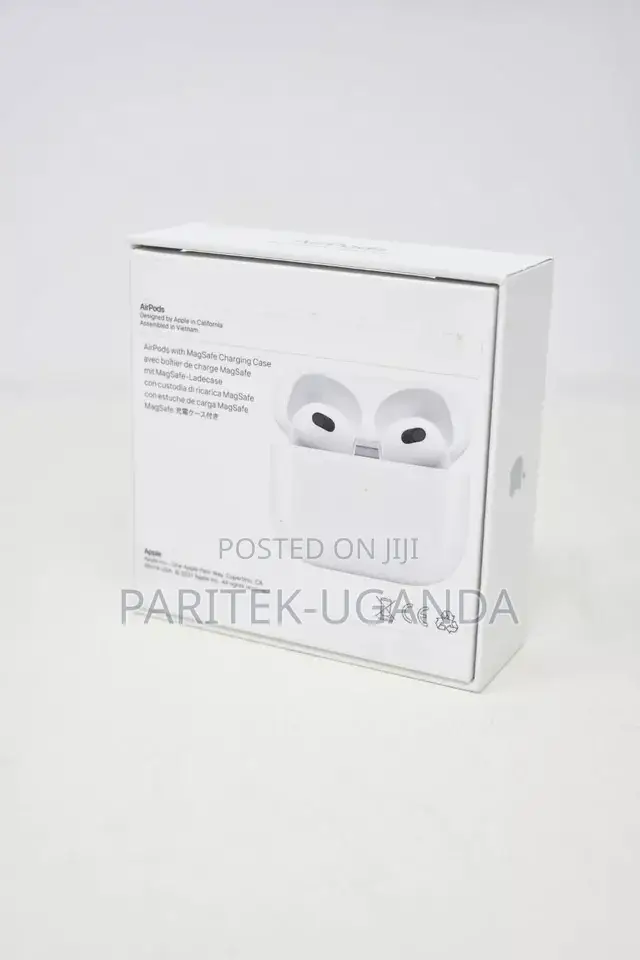 Apple Airpods (3rd Gen) Wireless Earbuds Charging Case