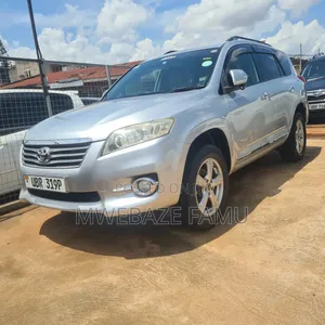 Photo - Toyota Vanguard 2010