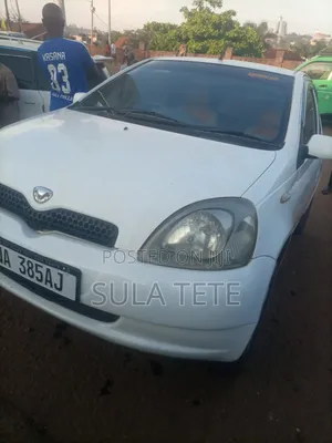 Toyota Vitz 1.3 AWD 3dr 1999 White