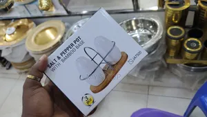 Salt and Pepper Shaker