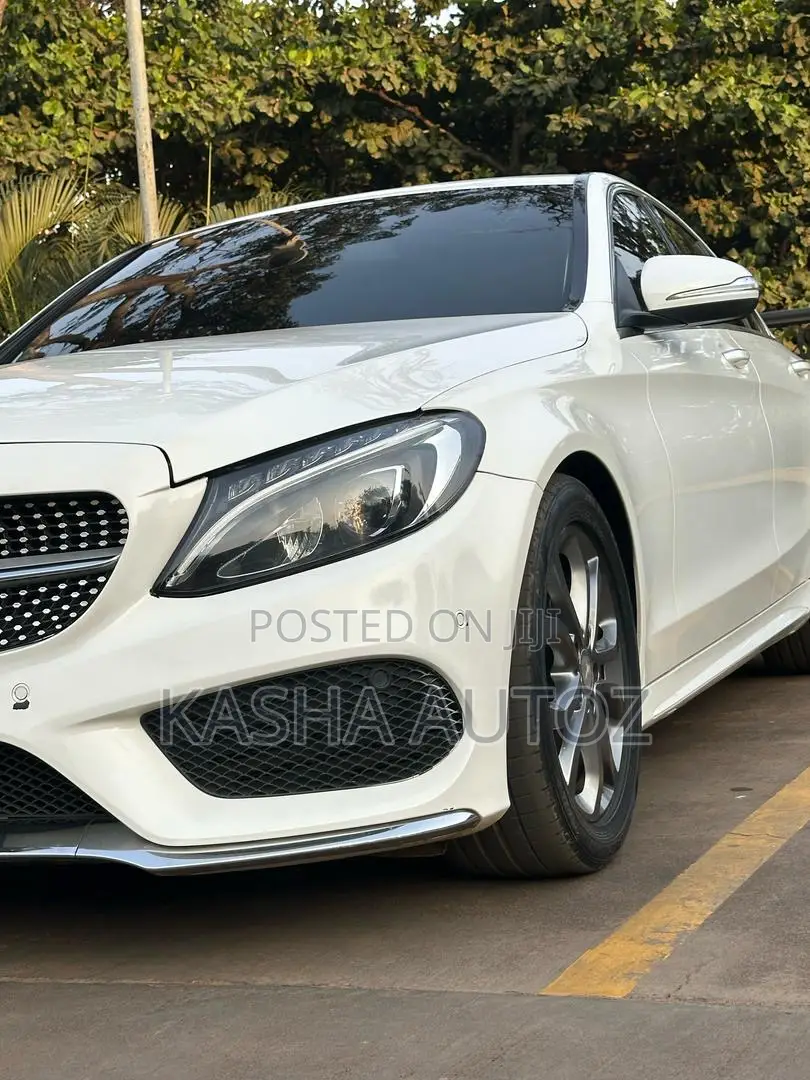 Mercedes-Benz C180 2014 White