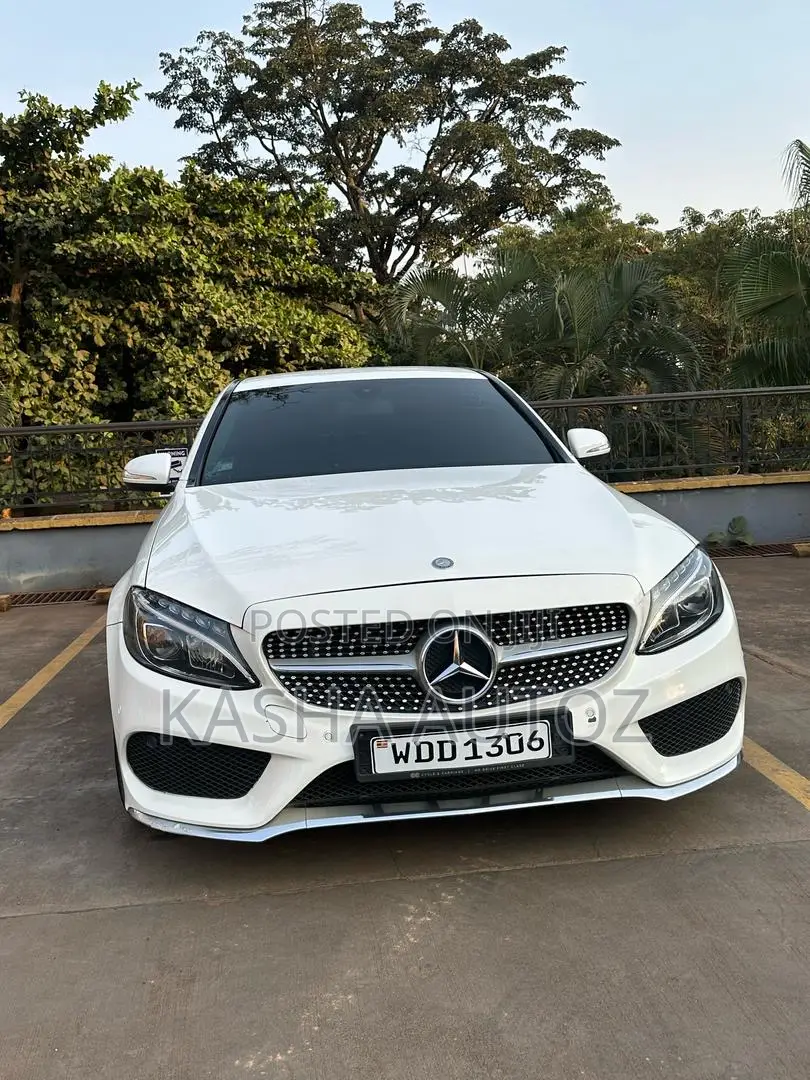 Mercedes-Benz C180 2014 White