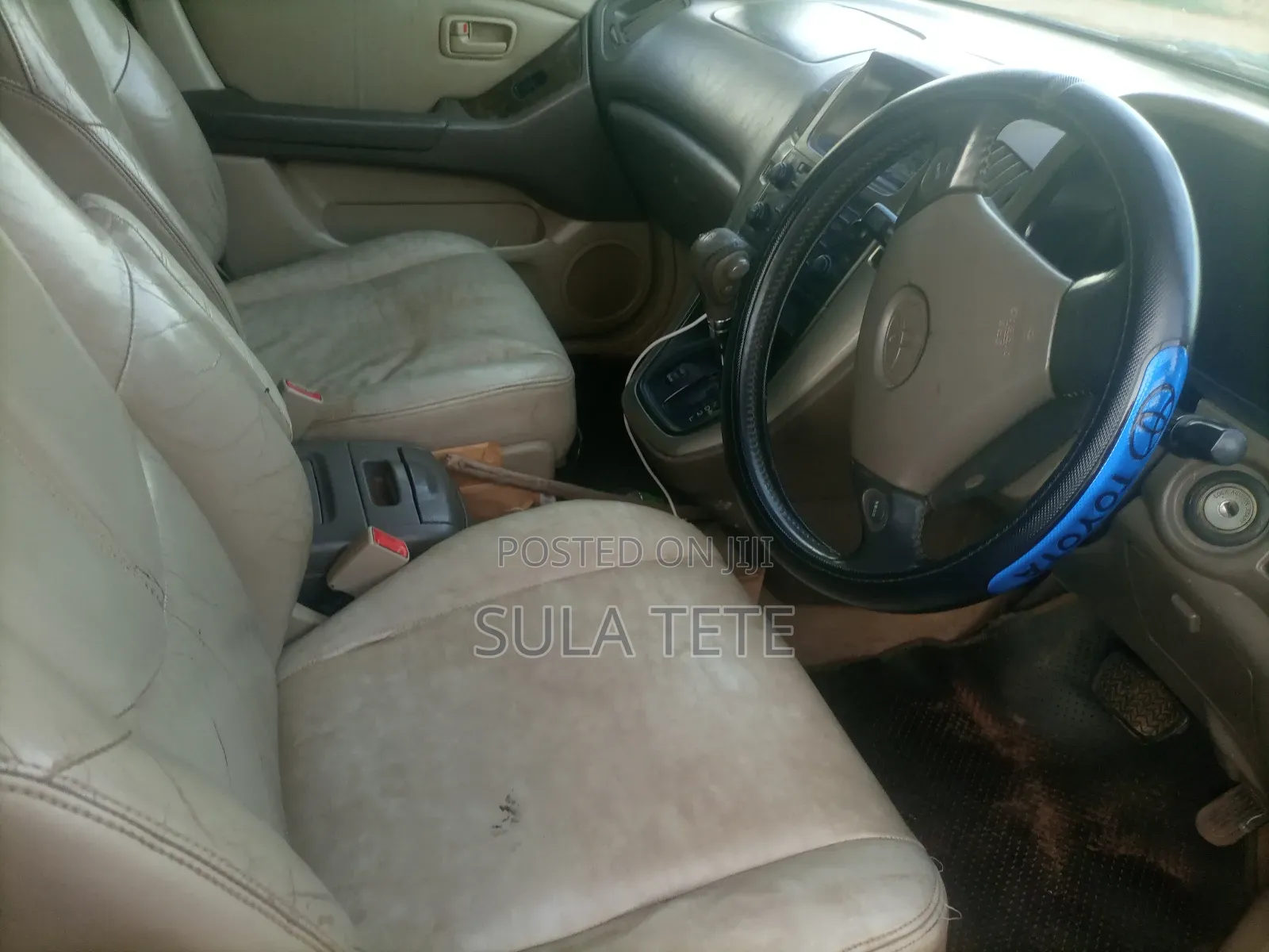 Toyota Harrier 3.0 V6 1998 Beige
