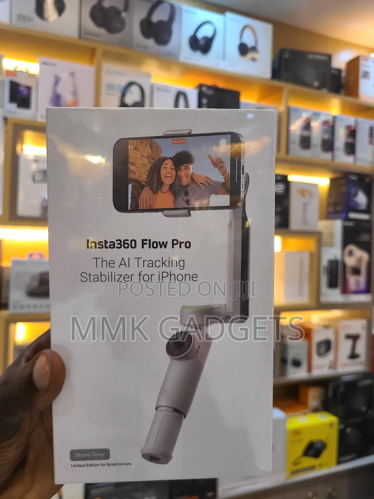Insta 360 Flow Pro