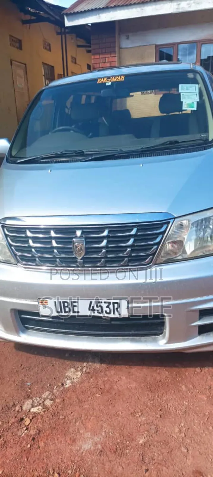 Toyota Grand HiAce 2000 Silver