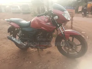 Bajaj Pulsar NS 200 2018 Red