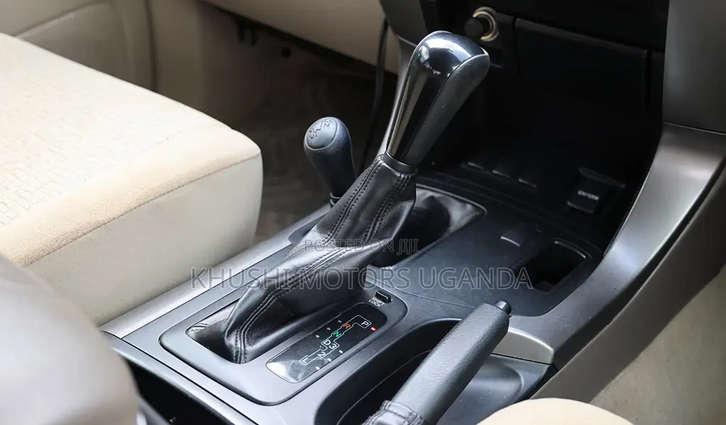 Toyota Land Cruiser Prado 2009 Pearl