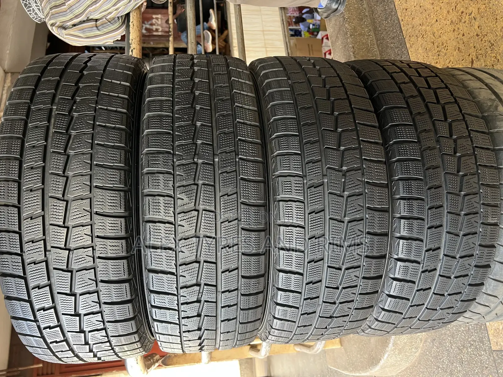 215/60r16 Dunlop Tyres