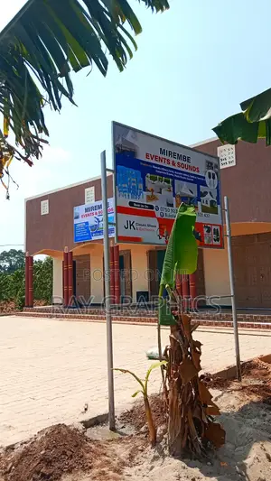 Road Side Signposts, Banners, Posters for Your Business