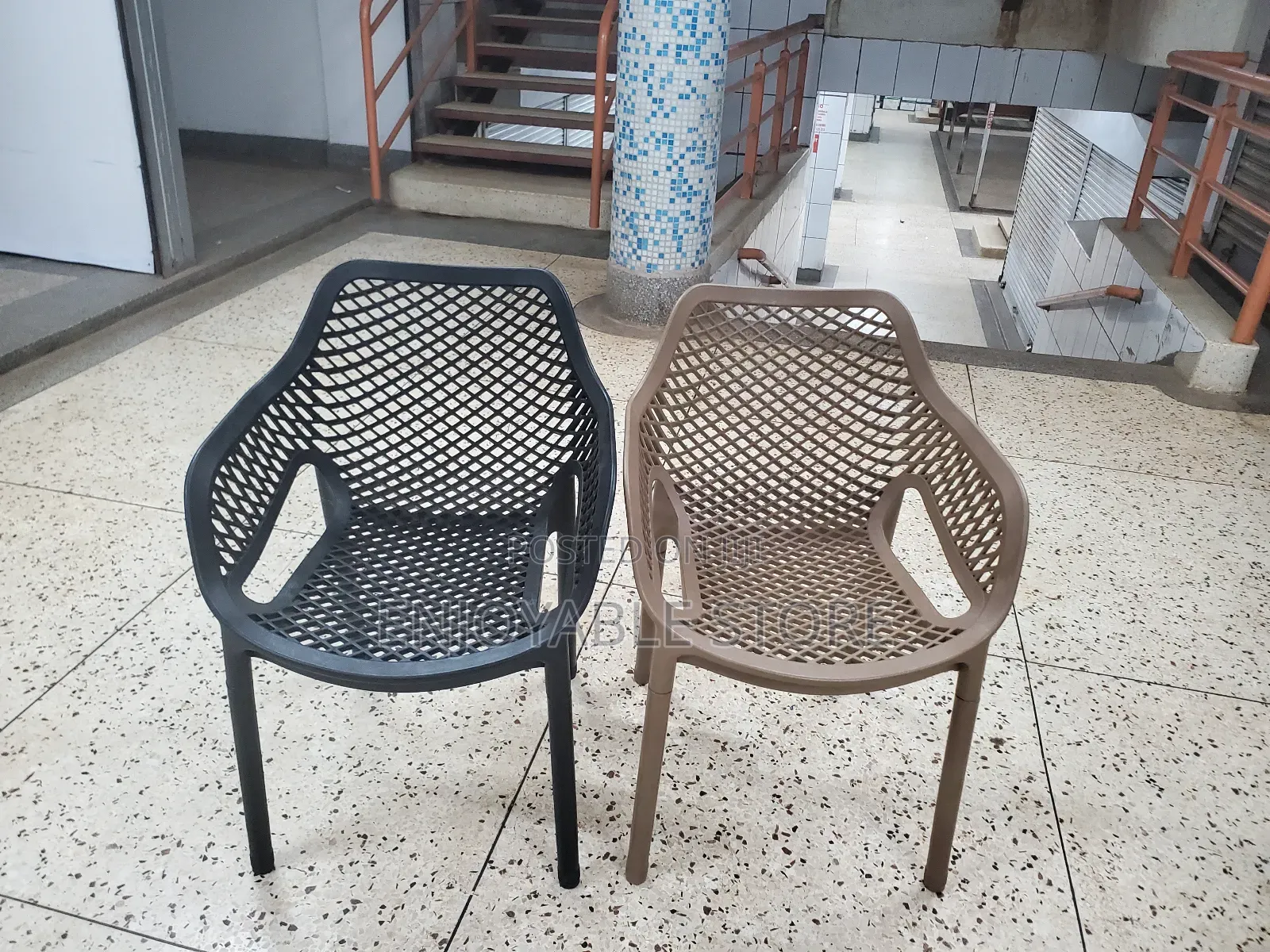 Outdoor Plastic Chairs for Hotel/Bar/Garden