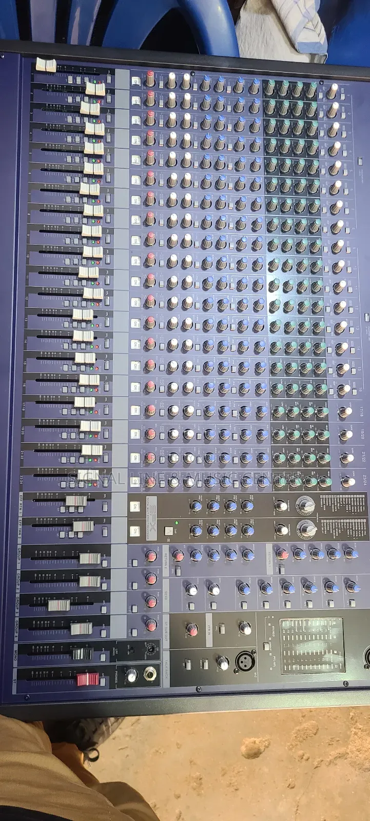 Yamaha Mg24 /14fx Live Mixer 4channels