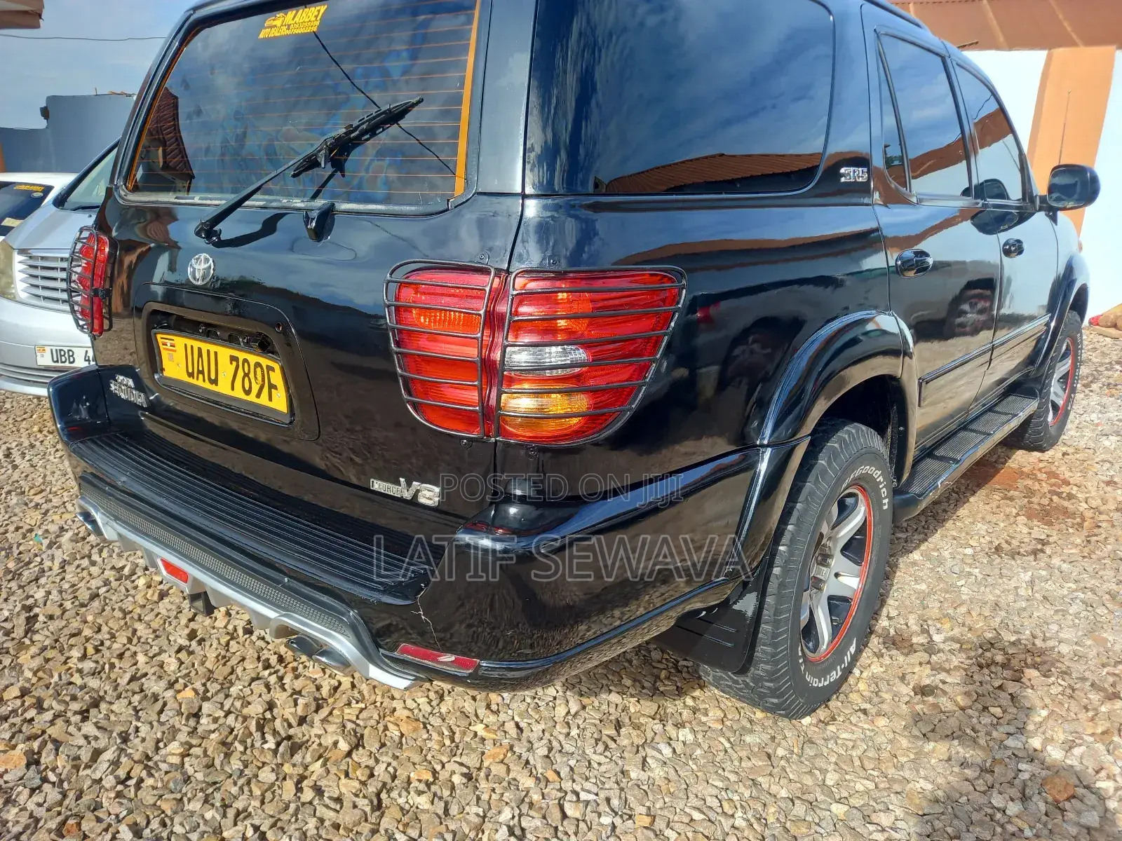 Toyota Sequoia Limited 4dr SUV (4.7L 8cyl 4A) 2004 Black