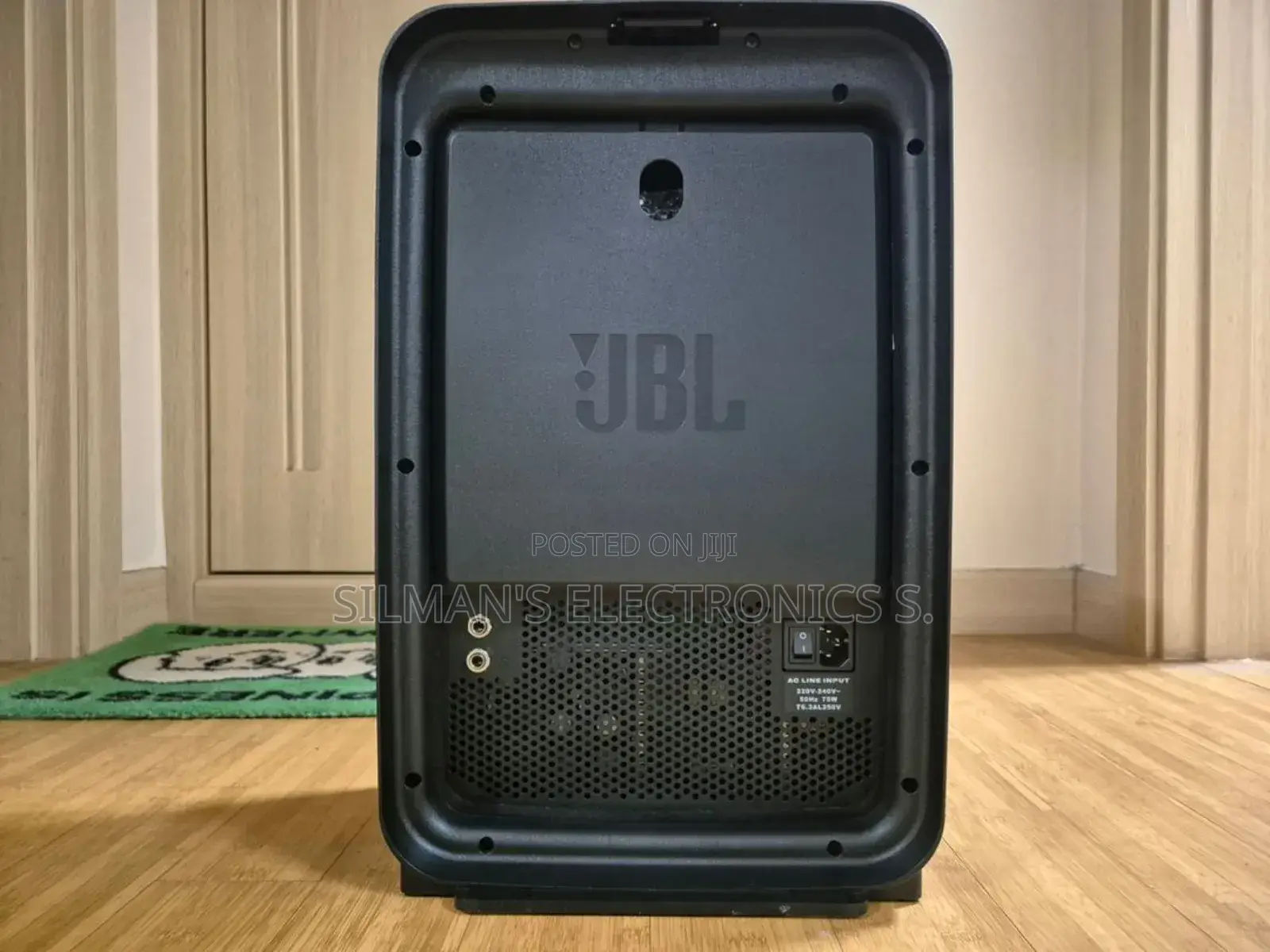 JBL Eon 208p 8 Channel Mixer Pa System