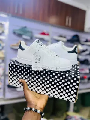Adidas Stansmith Classic Authentic Sneakers