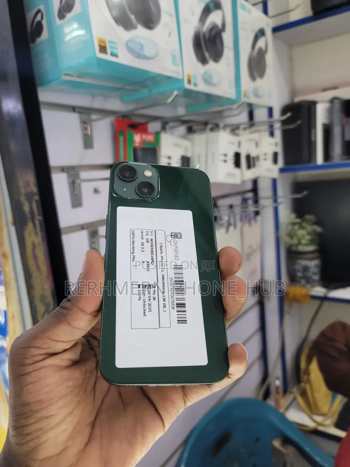 New Apple iPhone 13 128 GB Green