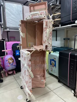 Stylish Legit Suitcases for Unisex Butterfly.
