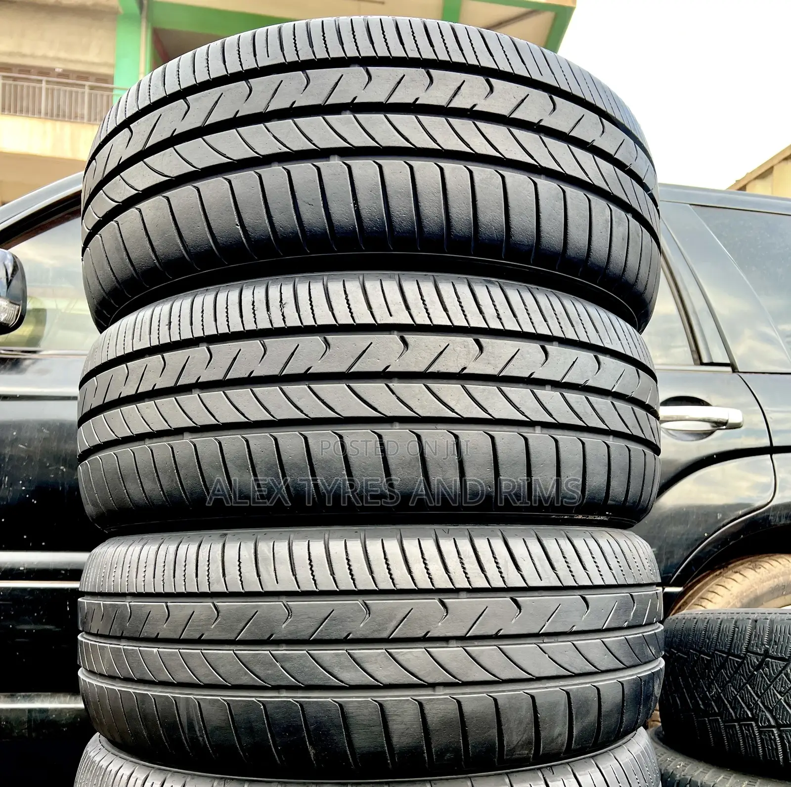 225/55r18 Toyo Japan Tyres