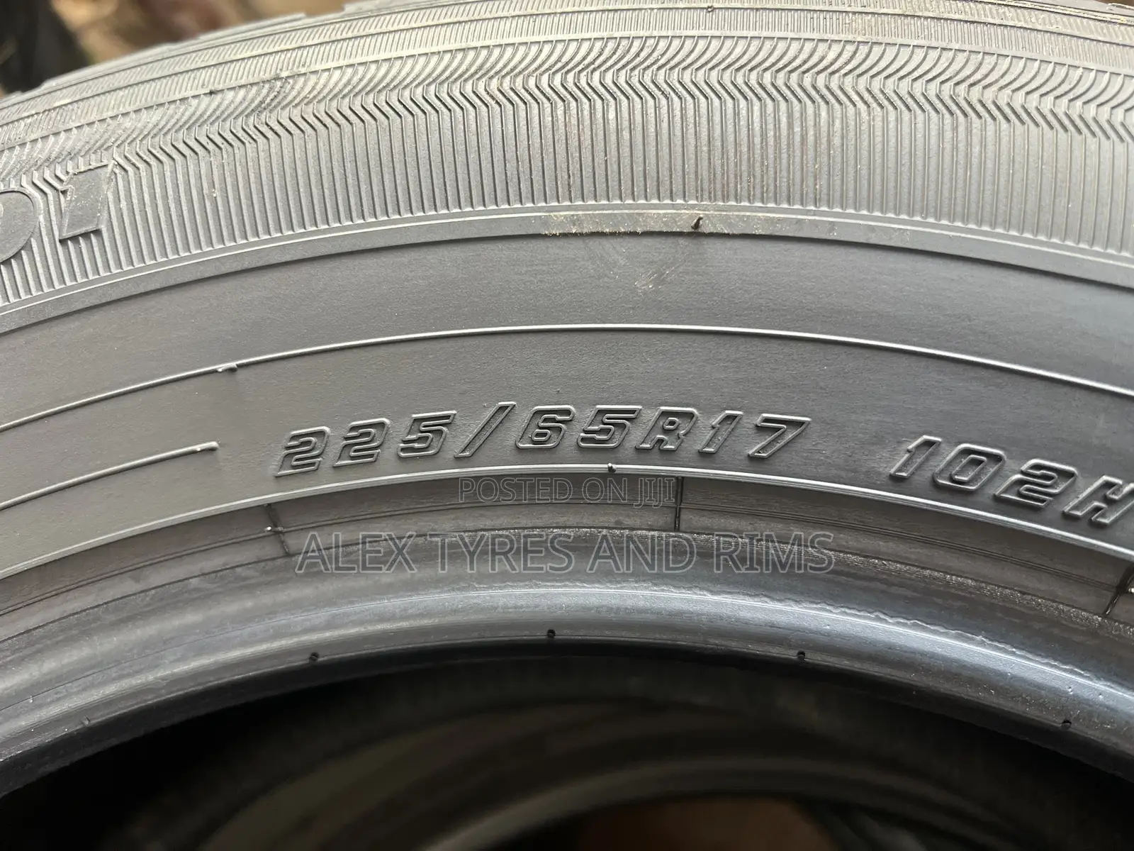 225/65r17 Good Year Japan Tyres