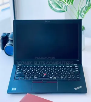 Laptop Lenovo ThinkPad X280 8GB Intel Core I7 SSD 256GB