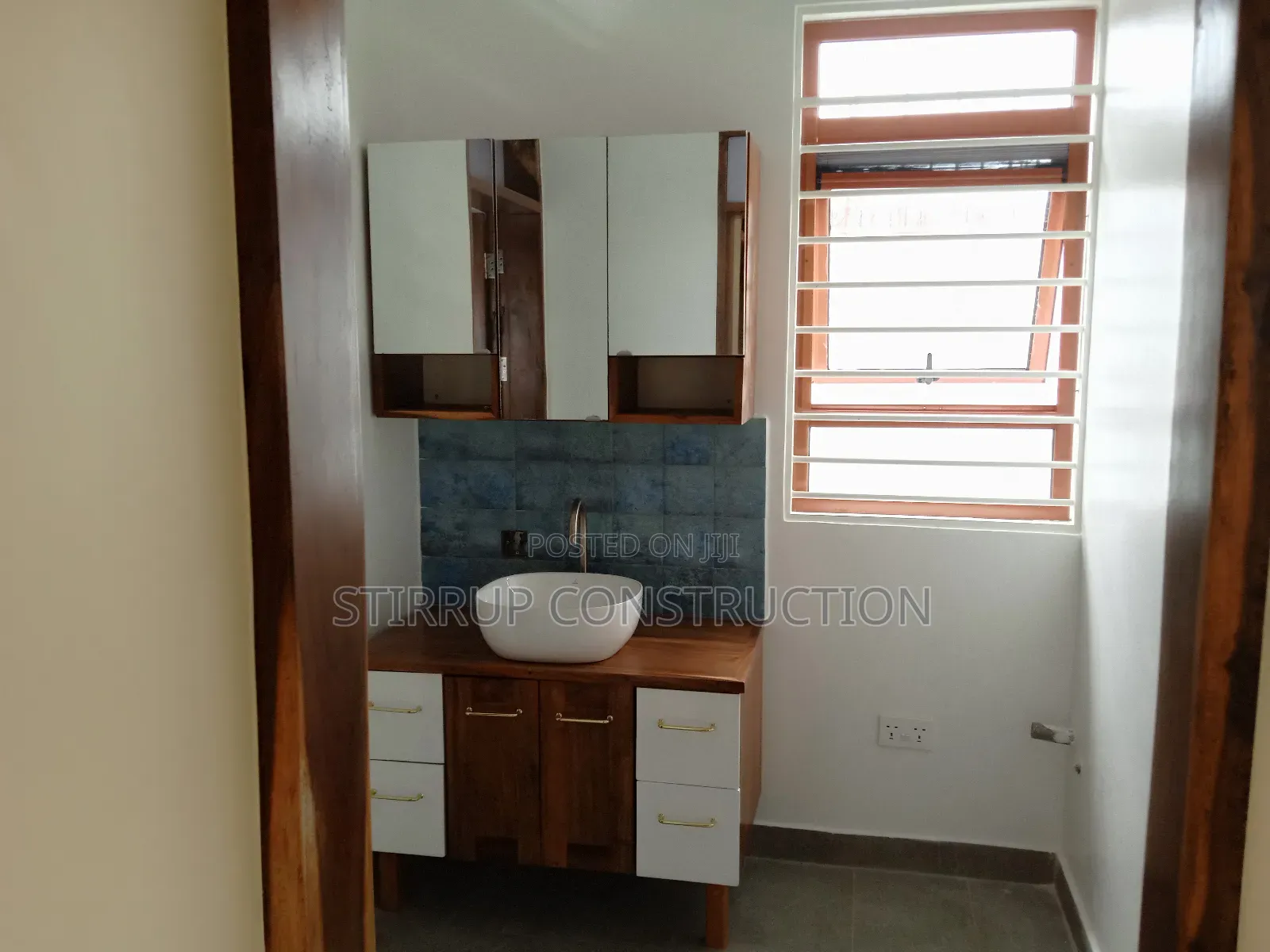 Tiling Service
