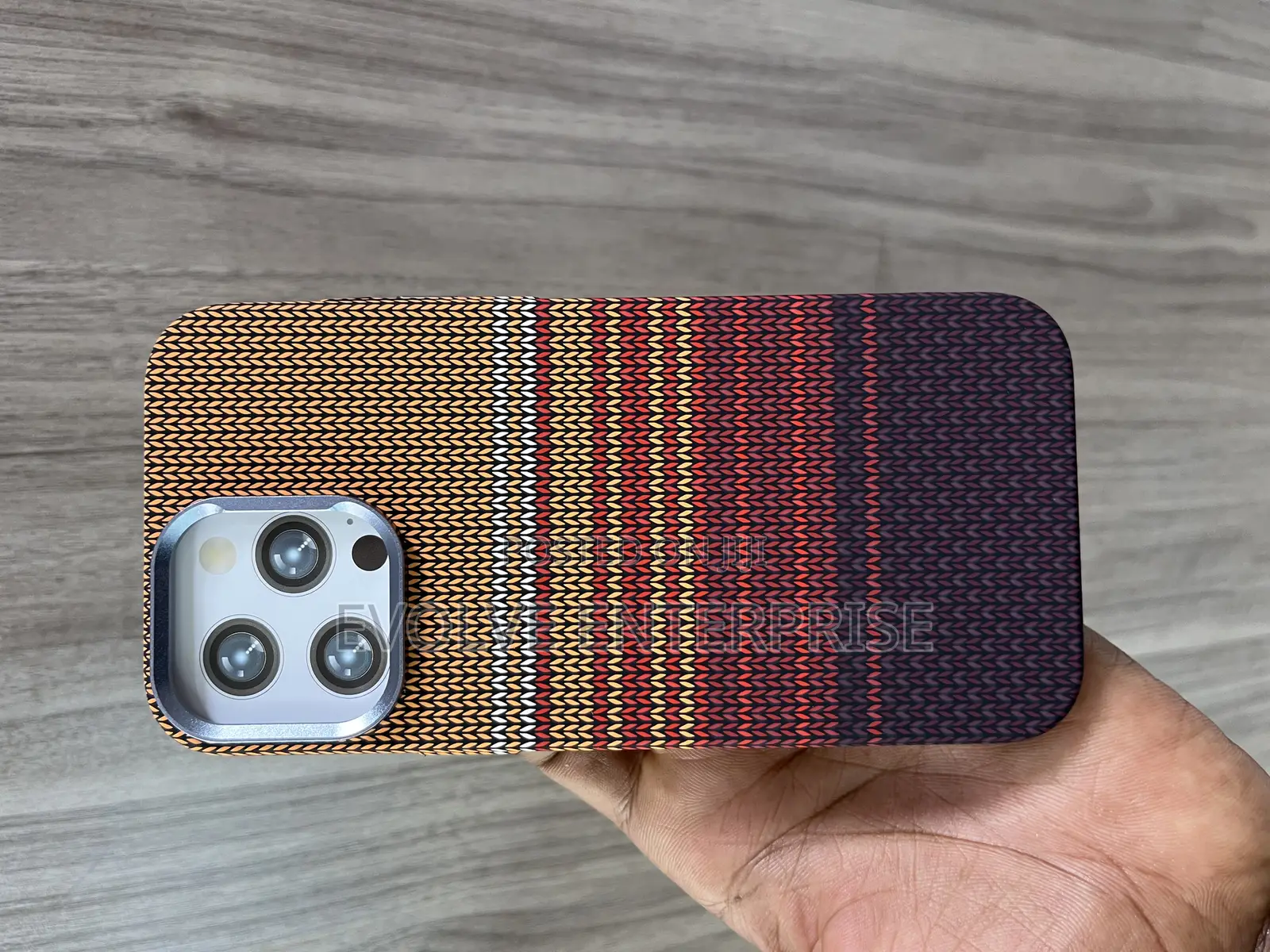 Alloy Lens Pixels Relief Texture Magsafe Case for iPhone