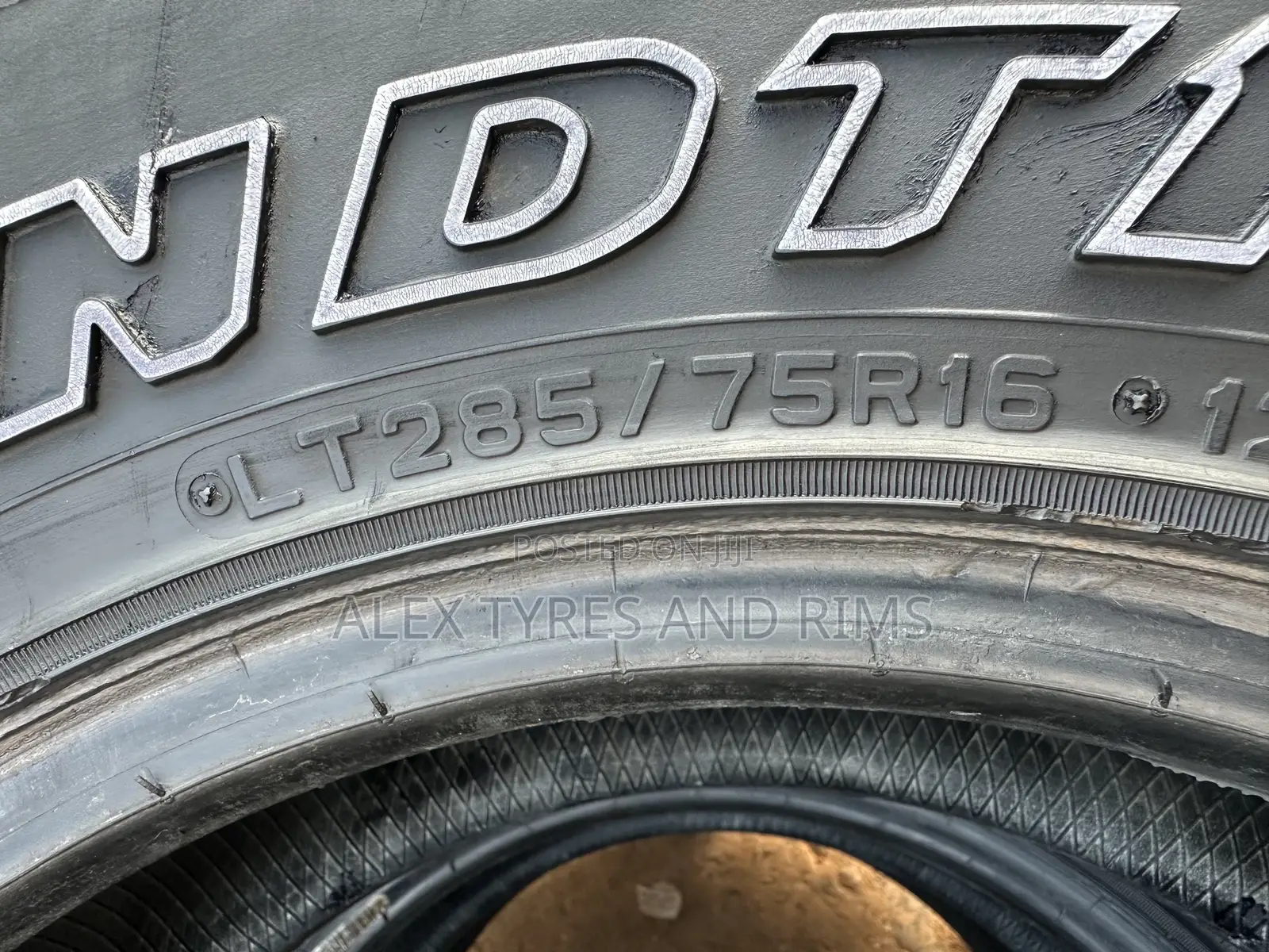285/75r16 Dunlop Tyres