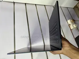 Laptop Apple MacBook Air 2024 M3 15-Inch 8GB Apple M3 SSD 256GB