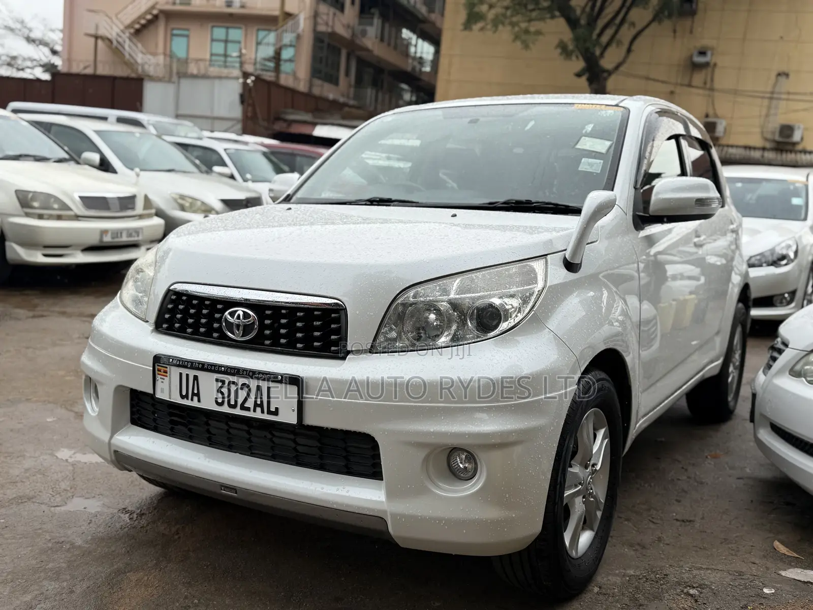 Toyota Rush 2009 White