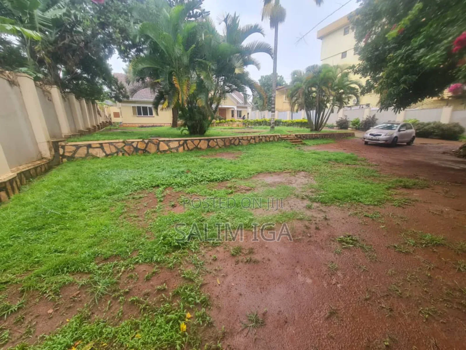 4bdrm Bungalow in Kololo Property, Central Division for rent