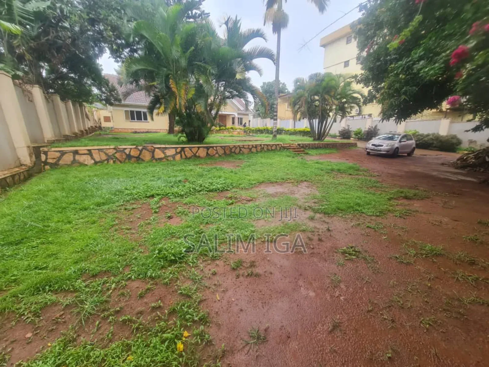 4bdrm Bungalow in Kololo Property, Central Division for rent