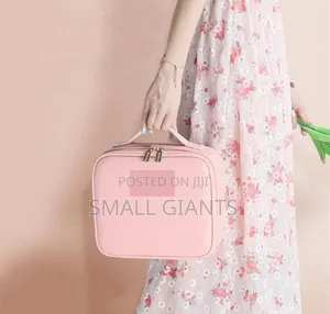 Travel Make-Up Organiser Bag With Led Light Vanity Mirror