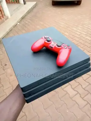 Playstation 4 Pro Ps4 Pro Full Set. 2 Controllers, 12 Games