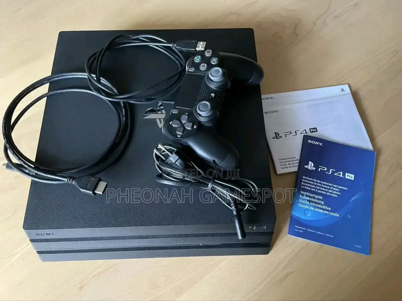 Playstation 4 Pro Ps4 Pro Full Set. 2 Controllers, 12 Games