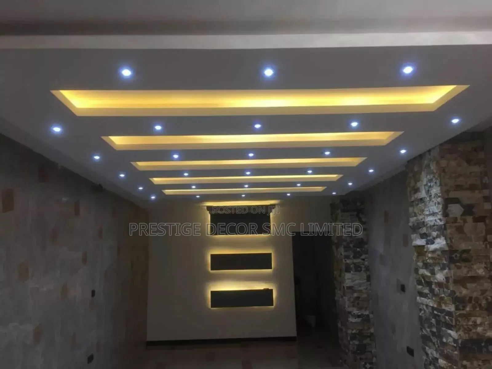 Elegant Ceiling Design