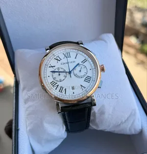Black Leather Strapped Cartier Men's Vintage Classic Watch