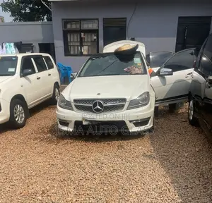 Mercedes Benz 204 C Class Headlights