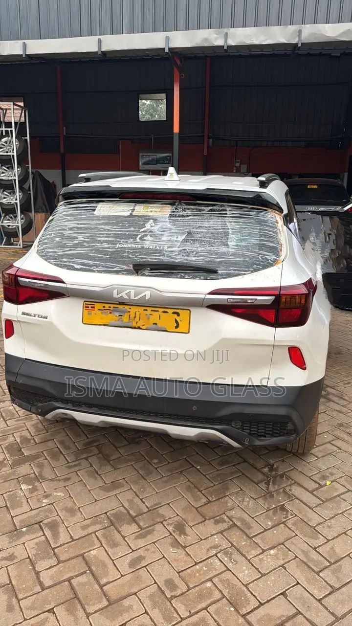 Kia Seltos Windscreen Glass and Boot Glass