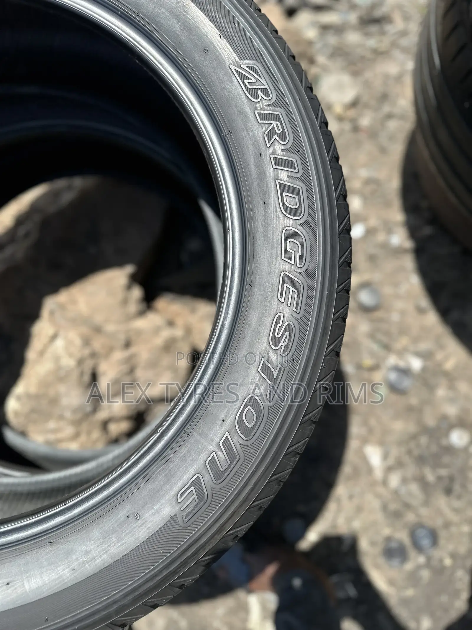 235/55r19 Bridgestone Tyres