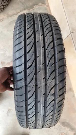 225/60r16 Safe Way Tyre