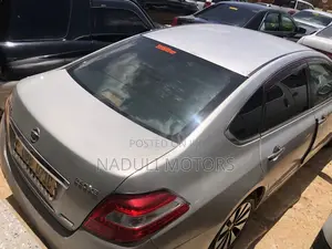 Nissan Teana 2005