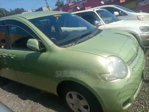 Toyota Sienta 1.5 AWD 2007 Ivory