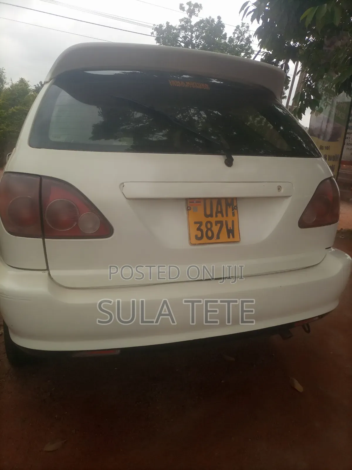 Toyota Harrier 3.0 V6 1998 White