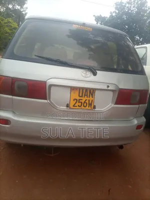 Toyota Ipsum 1998 Silver