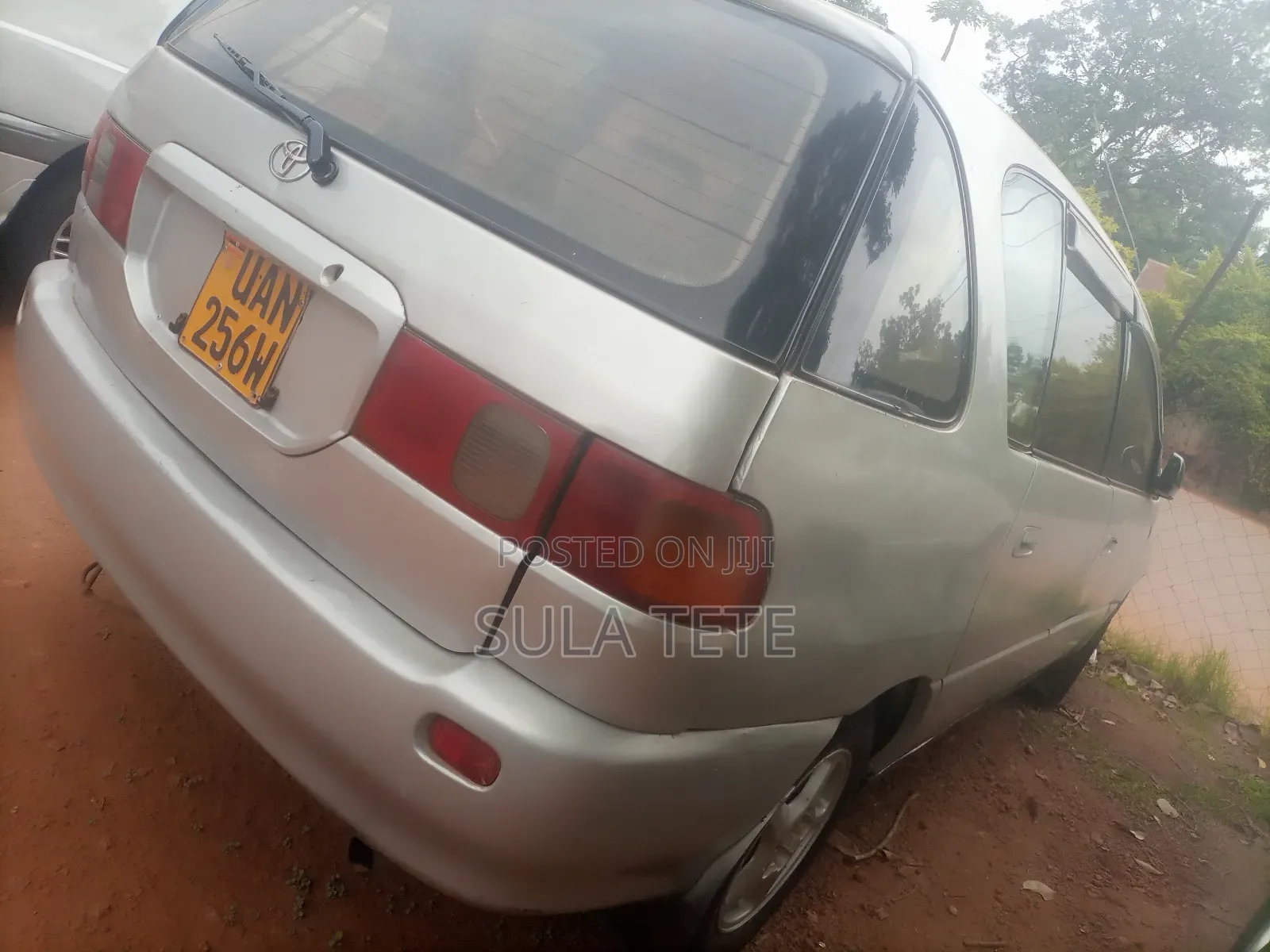 Toyota Ipsum 1998 Silver