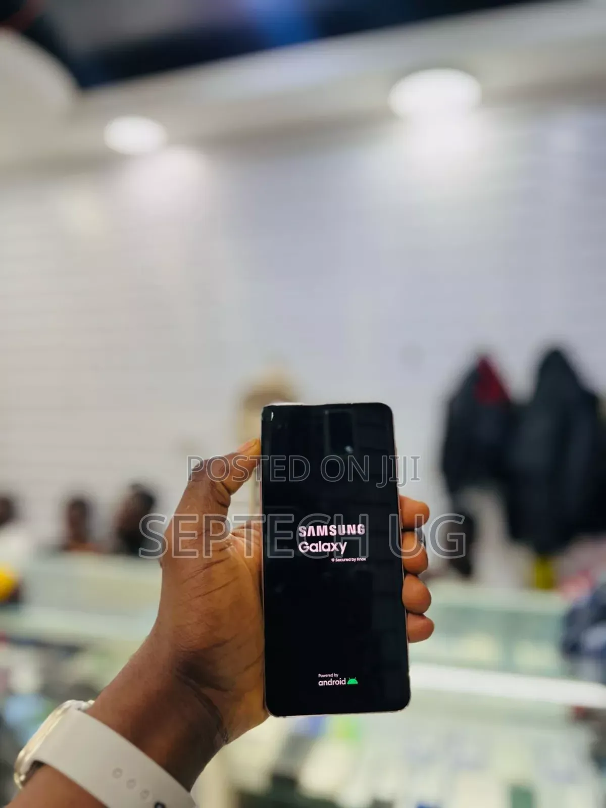 New Samsung Galaxy S20+ 128 GB Gray