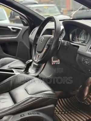 Volvo XC60 T6 R-Design AWD 2015 Brown
